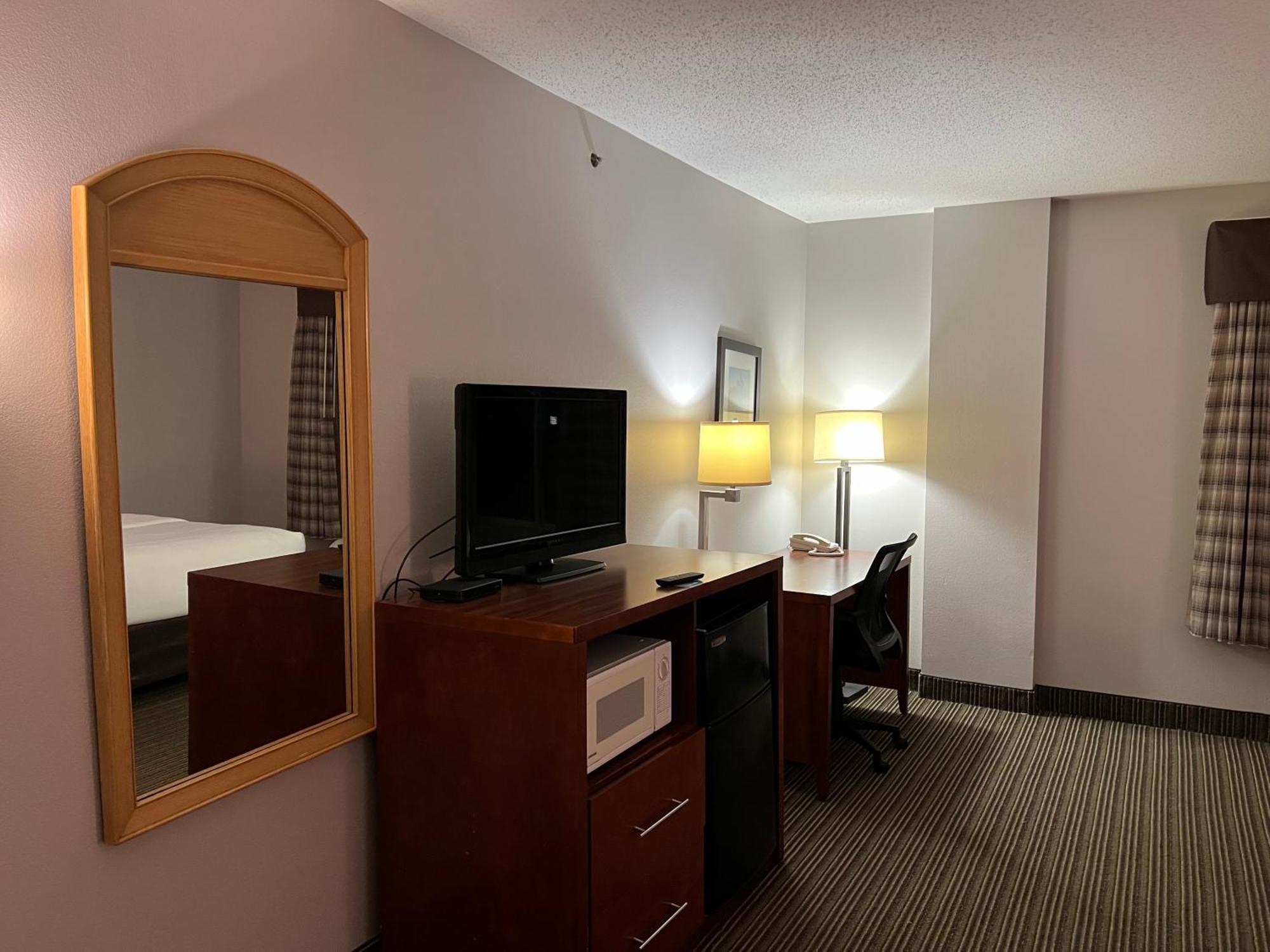 Country Inn & Suites By Radisson, Battle Creek, Mi מראה חיצוני תמונה