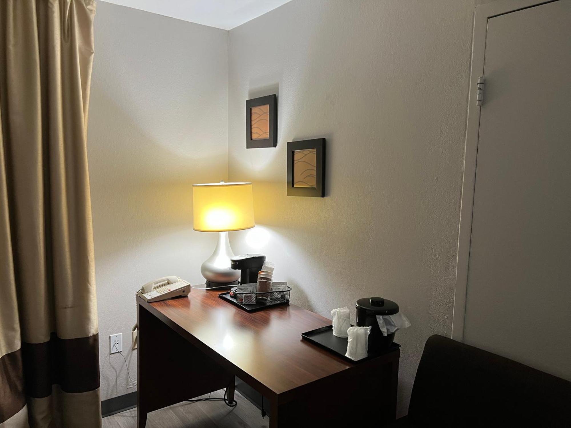 Country Inn & Suites By Radisson, Battle Creek, Mi מראה חיצוני תמונה