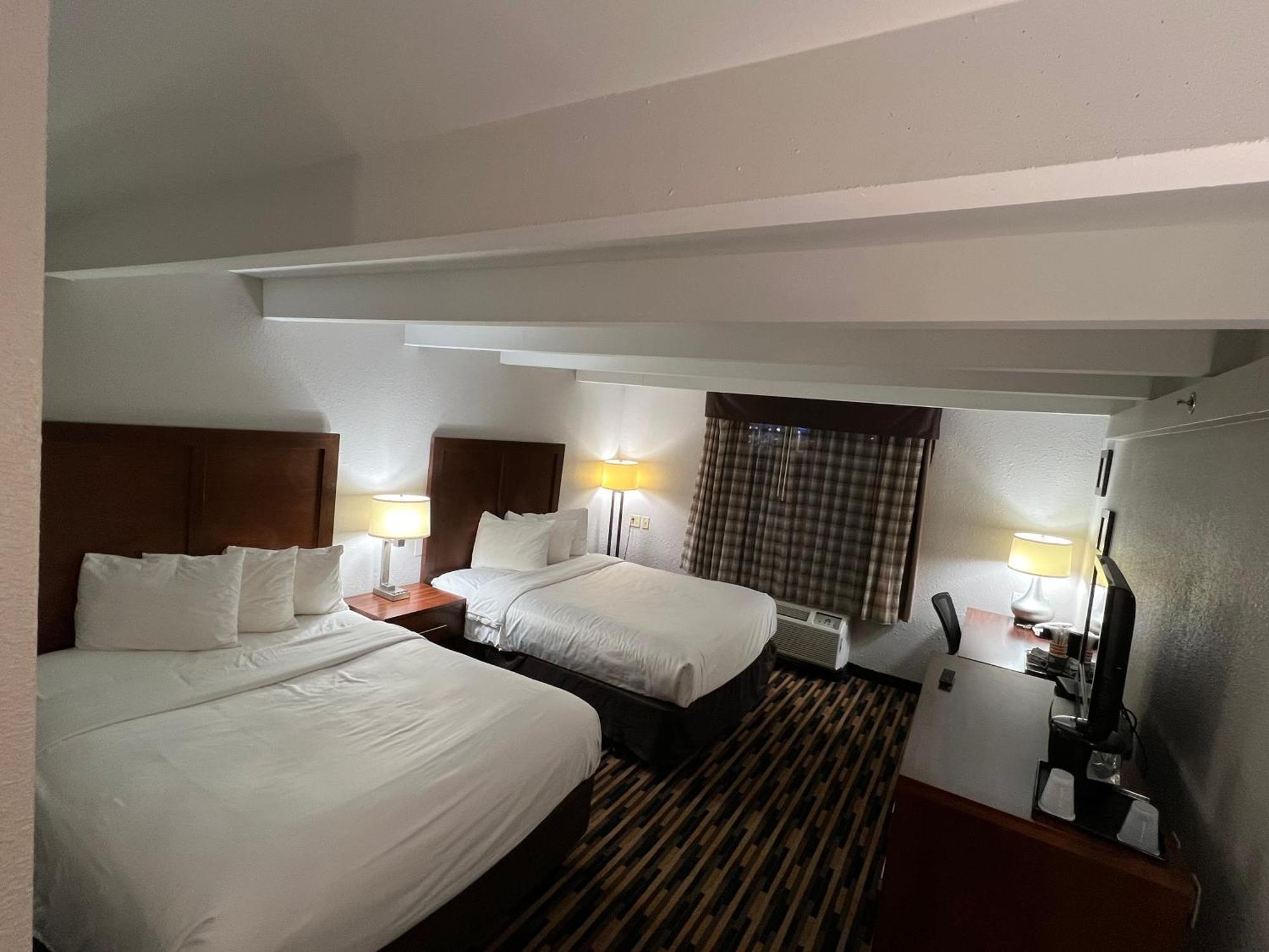 Country Inn & Suites By Radisson, Battle Creek, Mi מראה חיצוני תמונה