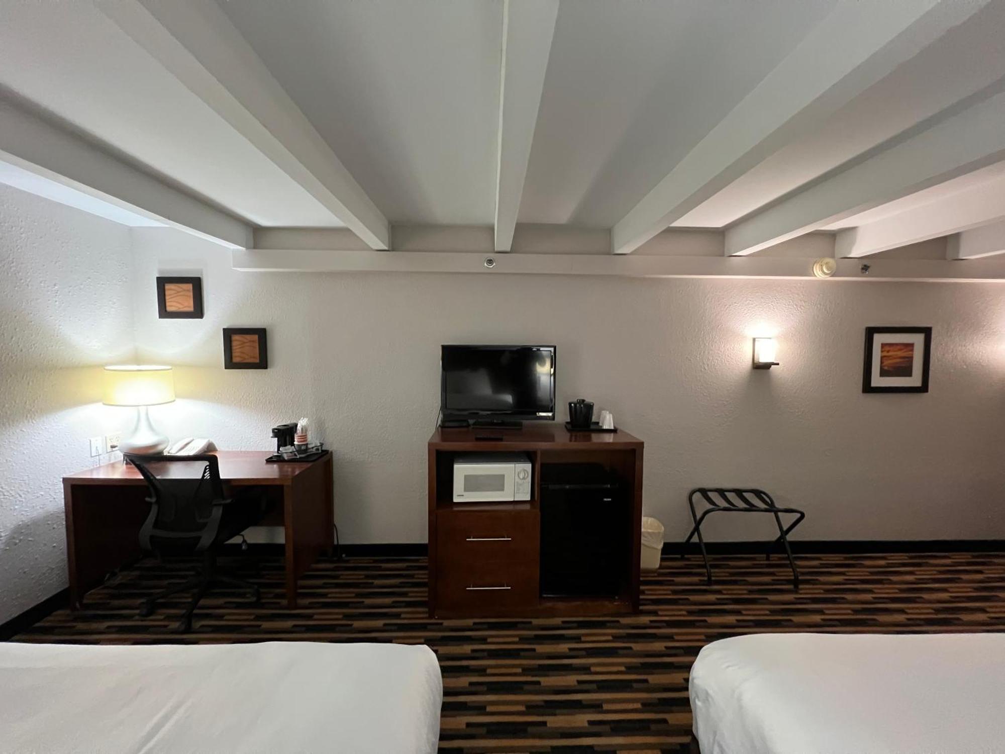 Country Inn & Suites By Radisson, Battle Creek, Mi מראה חיצוני תמונה